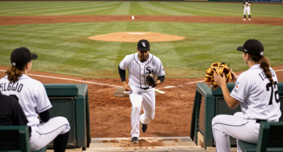 White Sox’s Sam Antonacci Fell Up Dugout Steps On Purpose